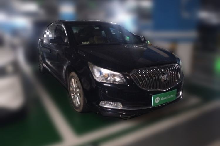 Used Buick LaCrosse 2013 2.4L SIDI Leading Comfort Version Front Right 45 Deg
