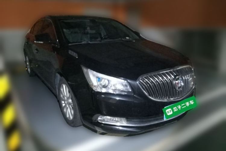 Used Buick LaCrosse 2013 2.4L SIDI Leading Comfort Version Front Right 45 Deg