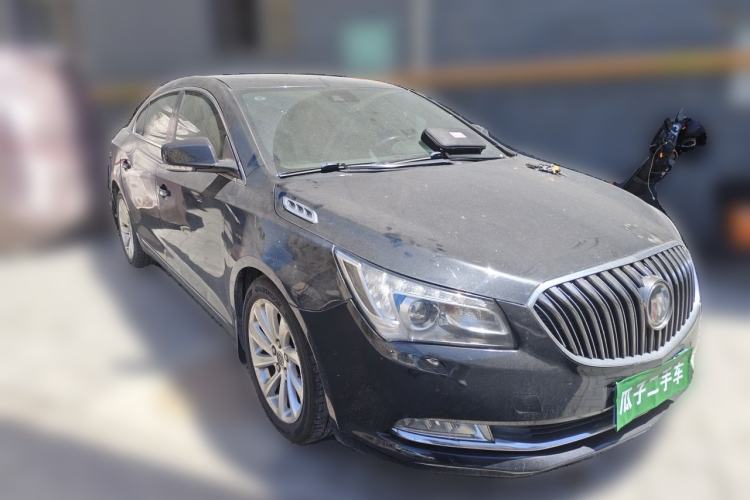 Used Buick LaCrosse 2013 2.0T SIDI Smart Luxury Flagship Edition Front Right 45 Deg