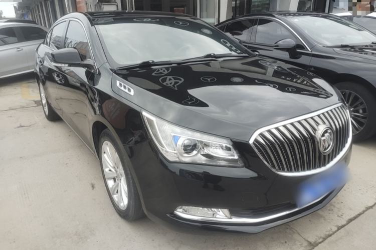 Used Buick LaCrosse 2013 2.4L SIDI Luxury Comfort Edition Front Right 45 Deg