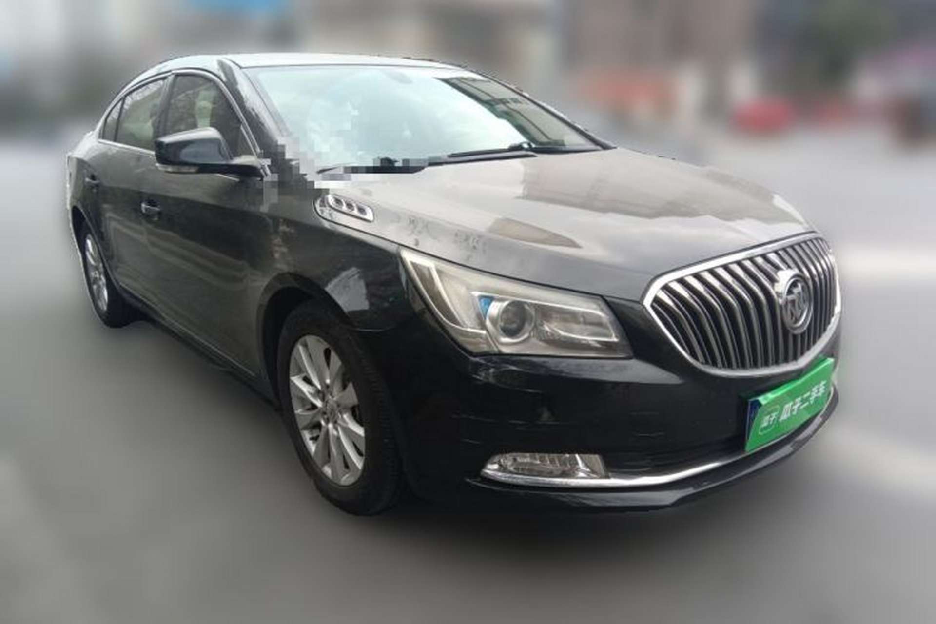 Used Buick LaCrosse 2013 2.4L SIDI Leading Comfort Version Front Right 45 Deg