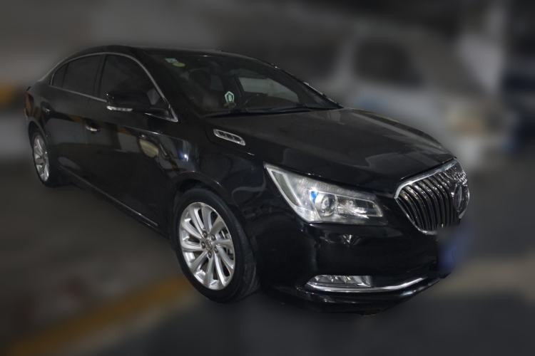 Used Buick LaCrosse 2013 2.0T SIDI Smart Luxury Flagship Edition Front Right 45 Deg