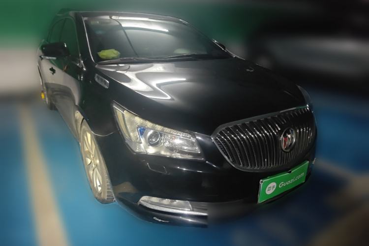 Used Buick LaCrosse 2013 2.4L SIDI Leading Comfort Version Front Right 45 Deg