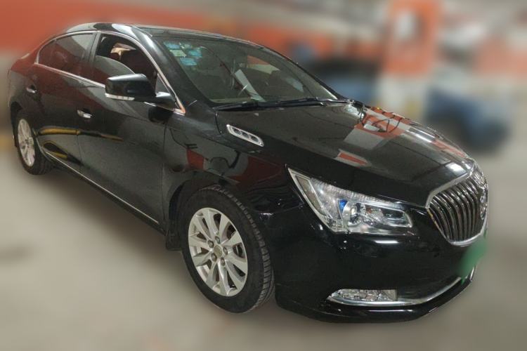 Used Buick LaCrosse 2013 2.4L SIDI Elite Comfort Version Front Right 45 Deg