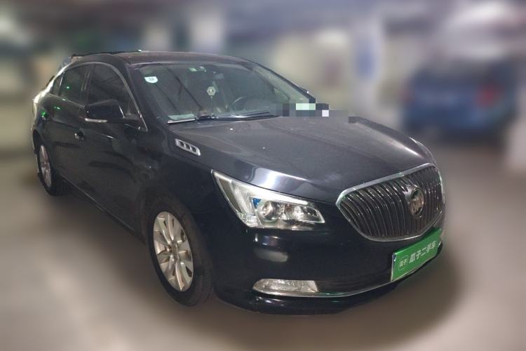 Used Buick LaCrosse 2013 2.4L SIDI Leading Comfort Version Front Right 45 Deg
