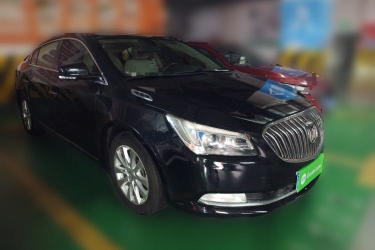 Used Buick LaCrosse 2013 2.4L SIDI Leading Comfort Version Front Right 45 Deg