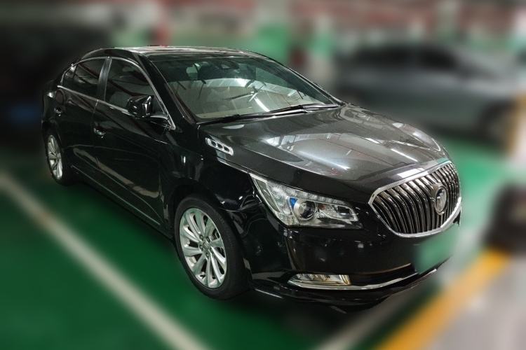 Used Buick LaCrosse 2013 3.0L SIDI V6 Smart Luxury Flagship Model Front Right 45 Deg