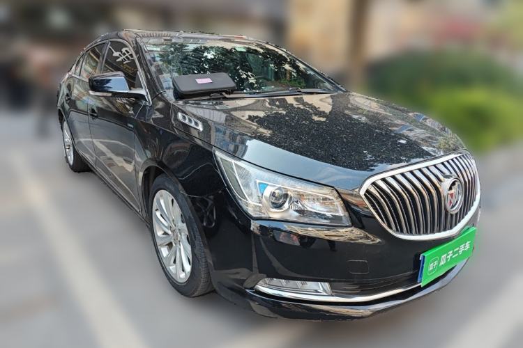Used Buick LaCrosse 2013 2.4L SIDI Elite Comfort Version Front Right 45 Deg