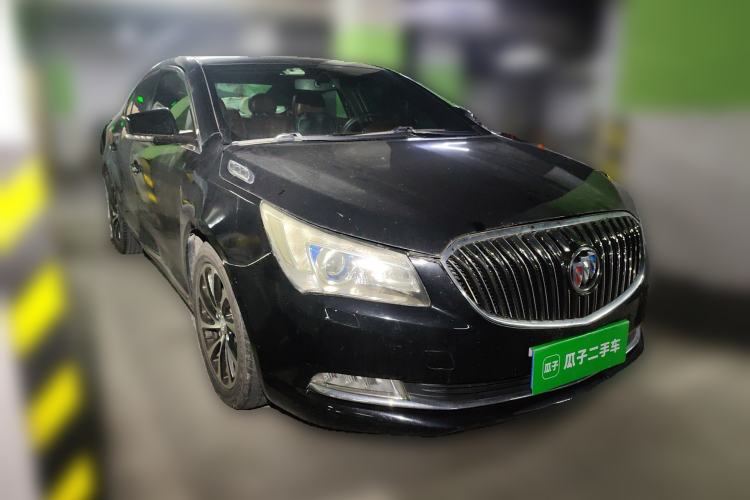Used Buick LaCrosse 2013 2.4L SIDI Luxury Comfort Edition Front Right 45 Deg