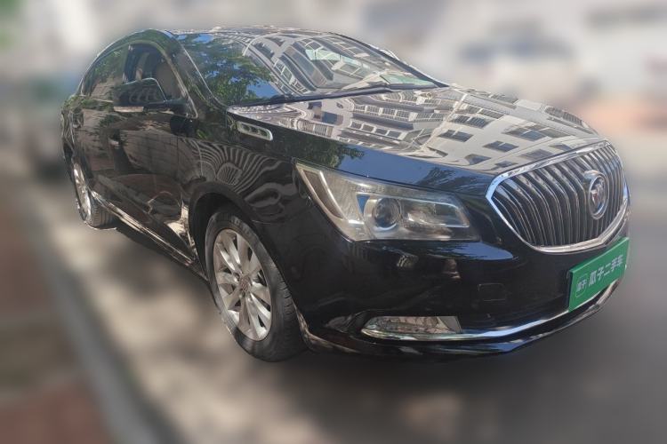 Used Buick LaCrosse 2013 2.4L SIDI Leading Comfort Version Front Right 45 Deg