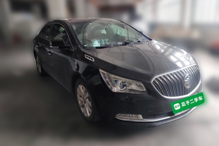 Used Buick LaCrosse 2013 2.4L SIDI Elite Comfort Version Front Right 45 Deg