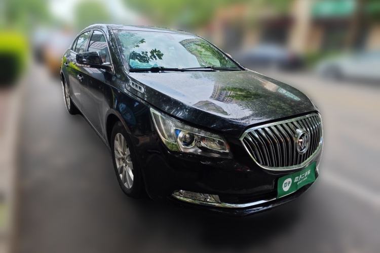 Used Buick LaCrosse 2013 2.4L SIDI Elite Comfort Version Front Right 45 Deg