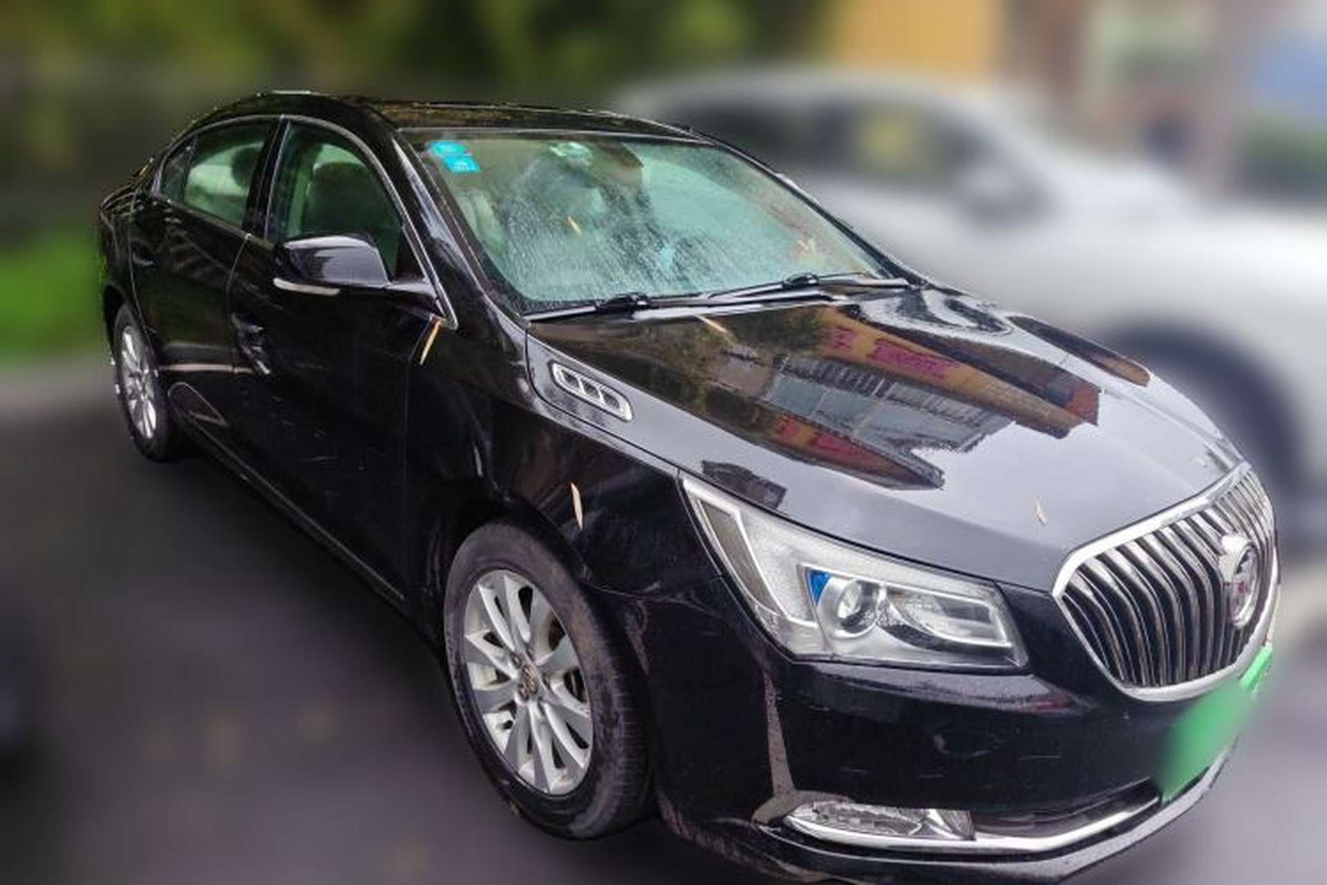 Used Buick LaCrosse 2013 2.4L SIDI Leading Comfort Version Front Right 45 Deg