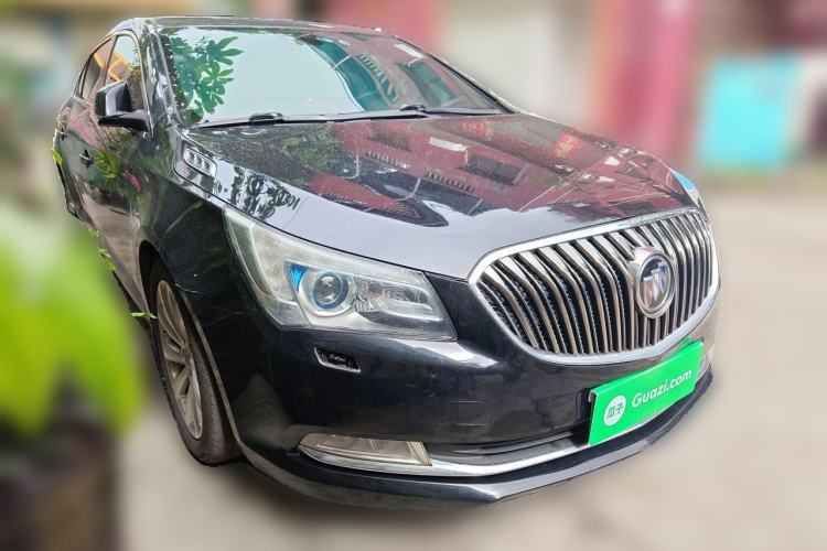 Used Buick LaCrosse 2013 2.0T SIDI Smart Luxury Flagship Edition Front Right 45 Deg