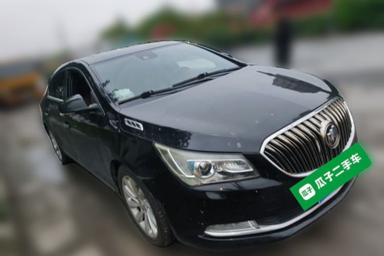 Used Buick LaCrosse 2013 3.0L SIDI V6 Smart Luxury Flagship Model Front Right 45 Deg