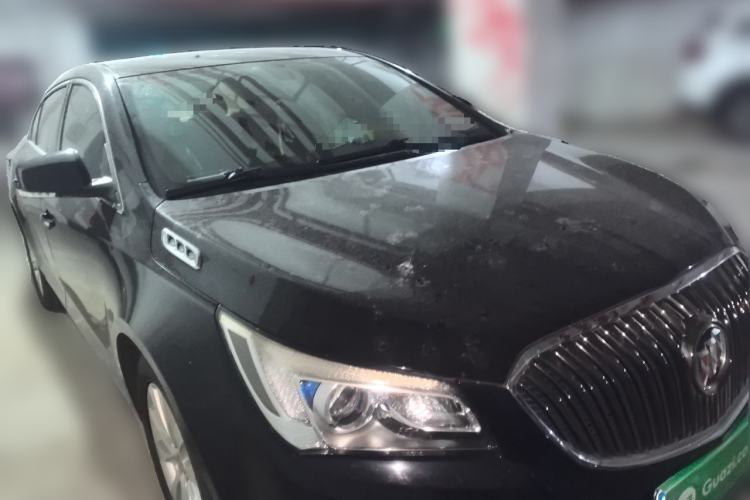 Used Buick LaCrosse 2013 2.4L SIDI Leading Comfort Version Front Right 45 Deg