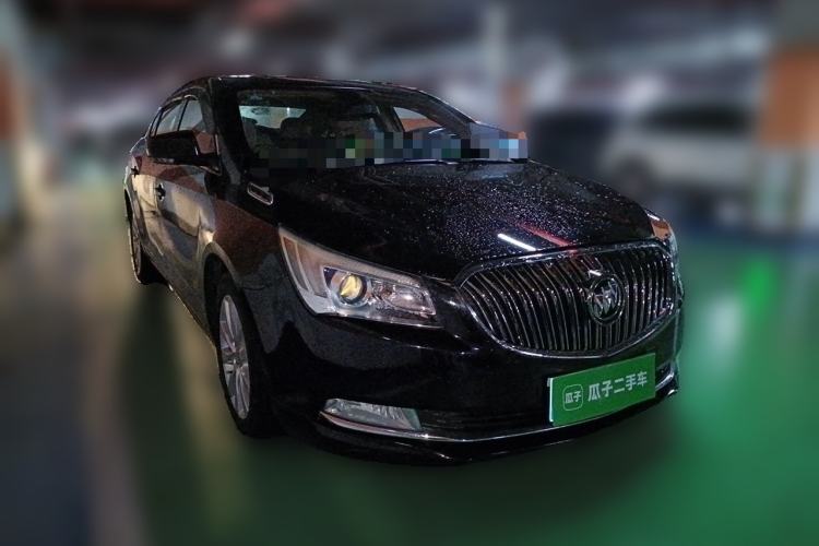 Used Buick LaCrosse 2013 2.4L SIDI Leading Comfort Version Front Right 45 Deg