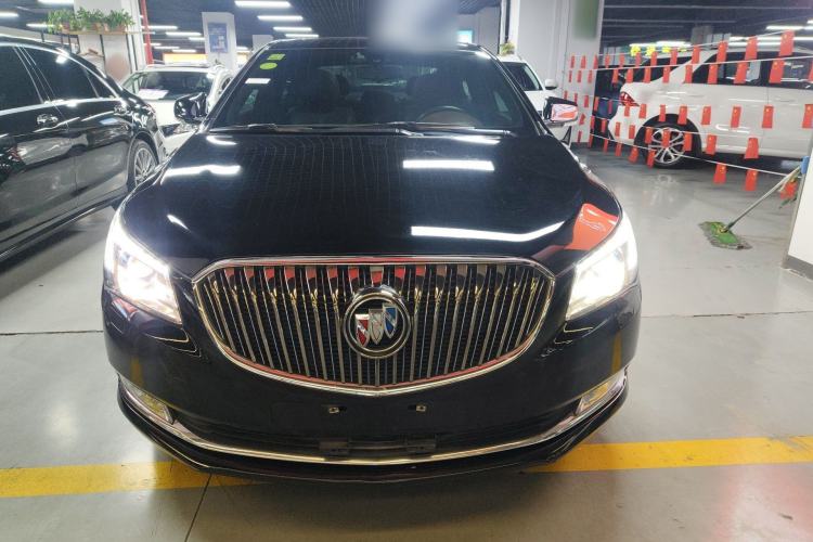 Used Buick LaCrosse 2013 2.4L SIDI Elite Comfort Version Front