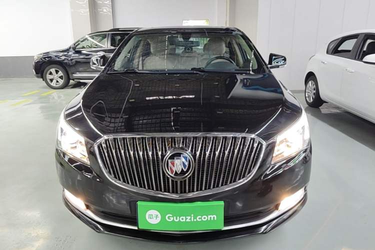 Used Buick LaCrosse 2013 2.4L SIDI Leading Comfort Version Front