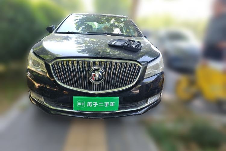 Used Buick LaCrosse 2013 2.0T SIDI Elite Tech Version Front