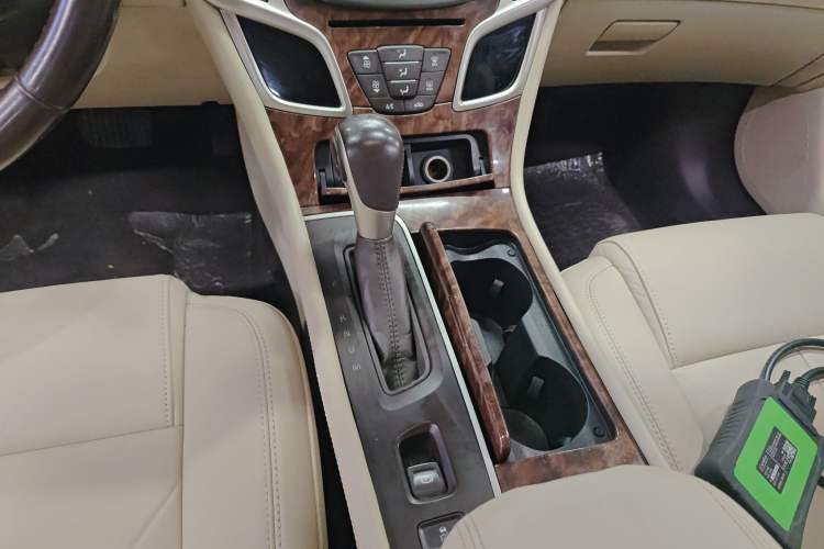 Used Buick LaCrosse 2013 2.4L SIDI Leading Comfort Version Gear Lever