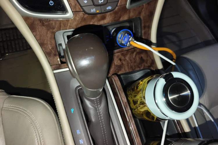 Used Buick LaCrosse 2013 2.4L SIDI Leading Comfort Version Gear Lever