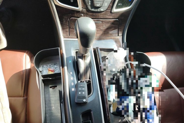 Used Buick LaCrosse 2013 2.4L SIDI Elite Comfort Version Gear Lever