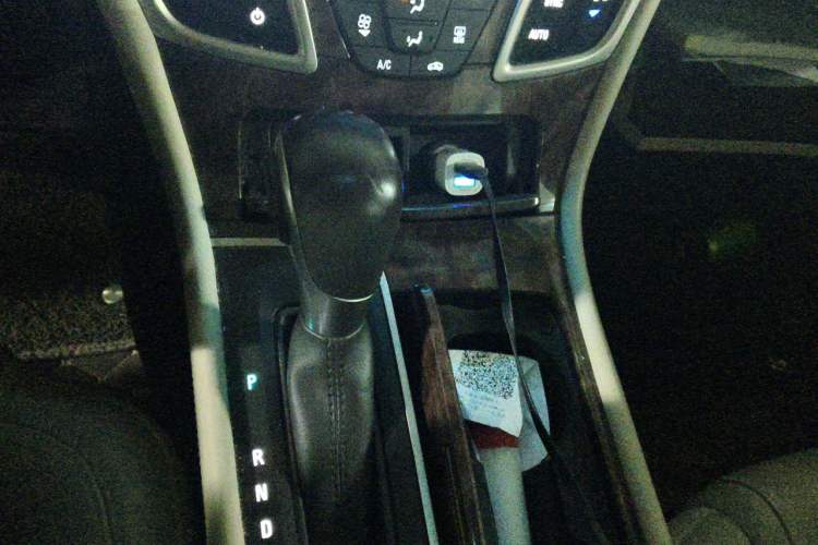 Used Buick LaCrosse 2013 2.4L SIDI Leading Comfort Version Gear Lever