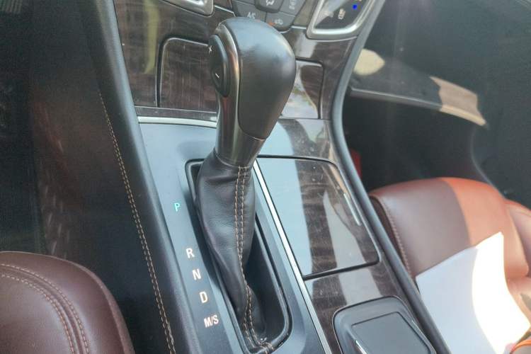 Used Buick LaCrosse 2013 3.0L SIDI V6 Smart Luxury Flagship Model Gear Lever