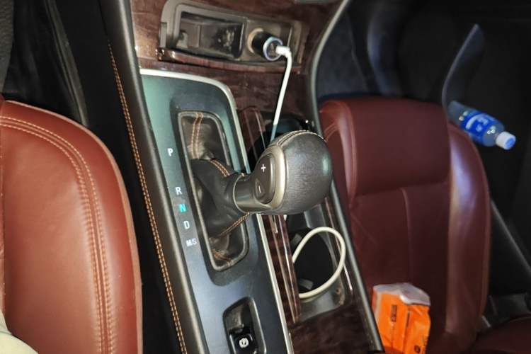Used Buick LaCrosse 2013 2.0T SIDI Elite Tech Version Gear Lever