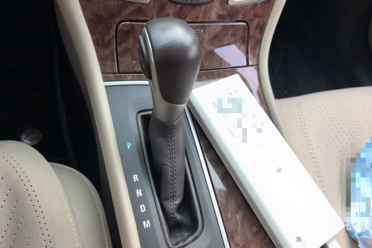 Used Buick LaCrosse 2013 2.4L SIDI Leading Comfort Version Gear Lever