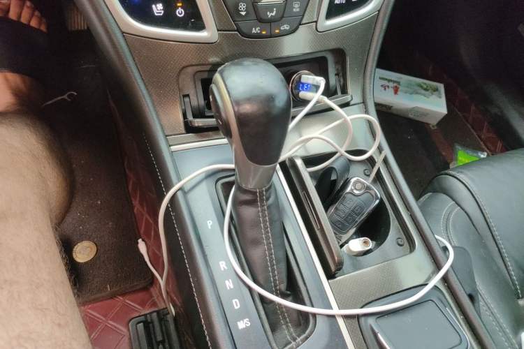 Used Buick LaCrosse 2013 2.0T SIDI Smart Luxury Flagship Edition Gear Lever