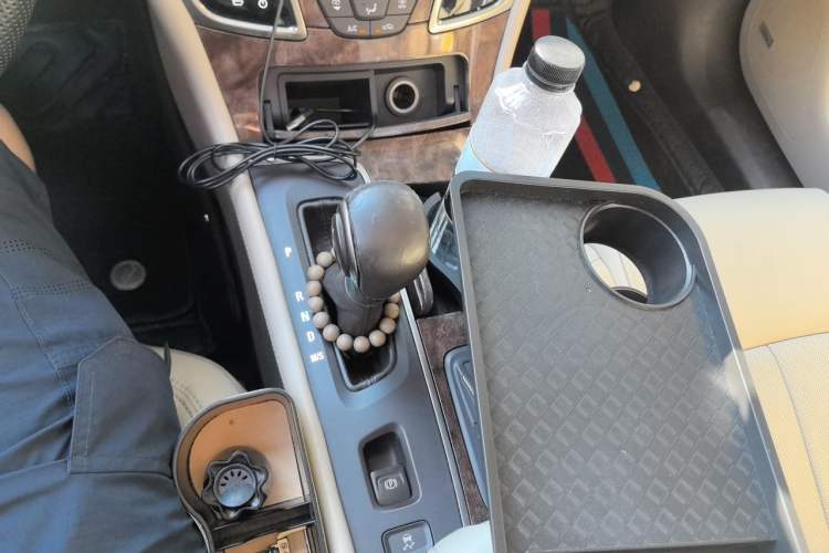 Used Buick LaCrosse 2013 2.4L SIDI Luxury Comfort Edition Gear Lever