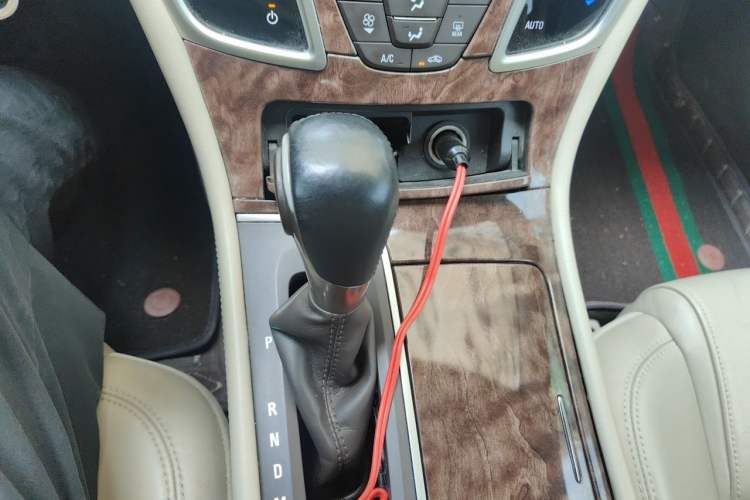 Used Buick LaCrosse 2013 2.4L SIDI Leading Comfort Version Gear Lever