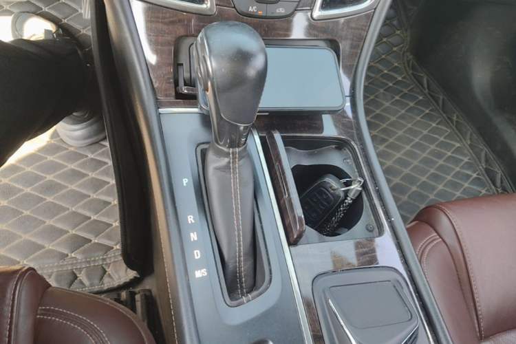 Used Buick LaCrosse 2013 2.4L SIDI Luxury Comfort Edition Gear Lever