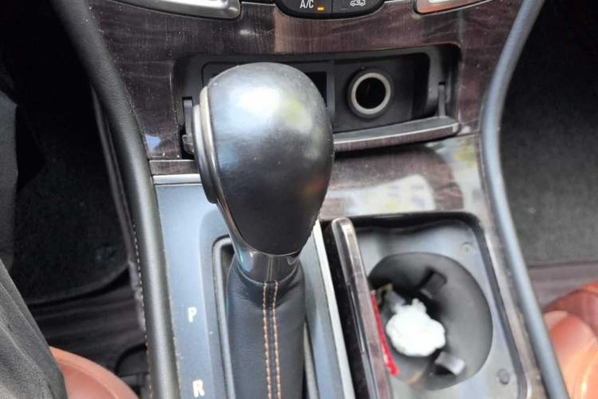 Used Buick LaCrosse 2013 2.0T SIDI Smart Luxury Flagship Edition Gear Lever