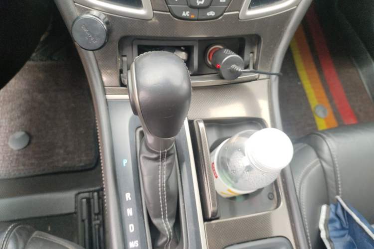 Used Buick LaCrosse 2013 2.0T SIDI Smart Luxury Flagship Edition Gear Lever