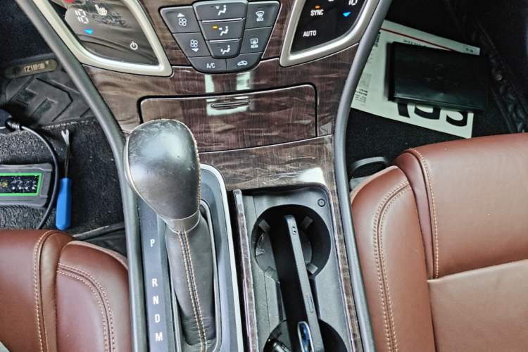 Used Buick LaCrosse 2013 2.4L SIDI Leading Comfort Version Gear Lever
