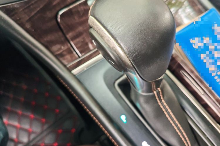 Used Buick LaCrosse 2013 2.4L SIDI Luxury Comfort Edition Gear Lever