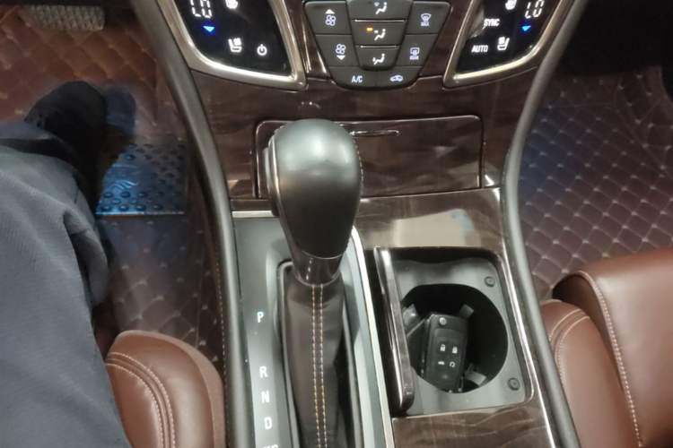 Used Buick LaCrosse 2013 3.0L SIDI V6 Smart Luxury Flagship Model Gear Lever