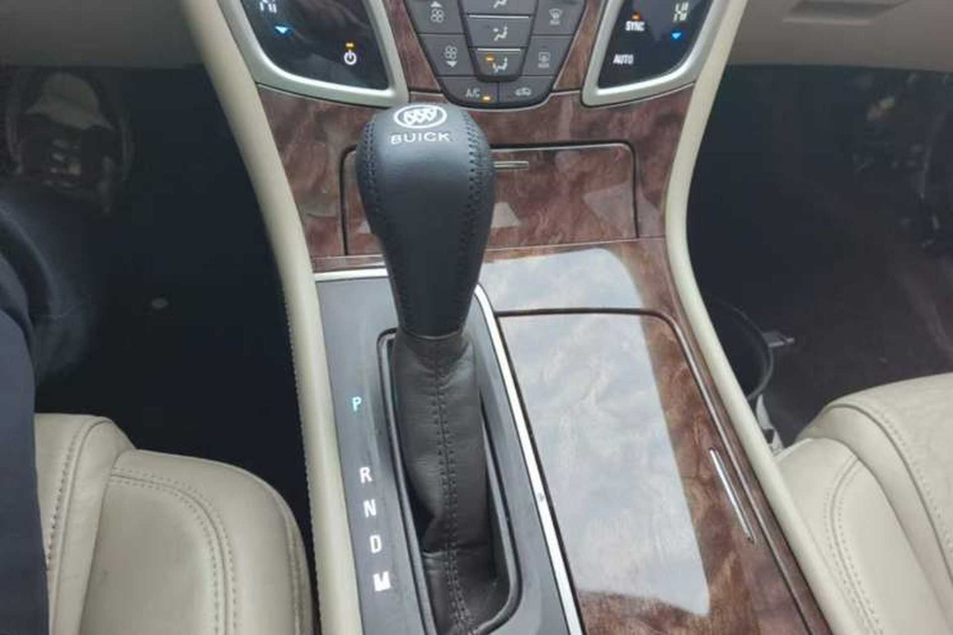 Used Buick LaCrosse 2013 2.4L SIDI Leading Comfort Version Gear Lever