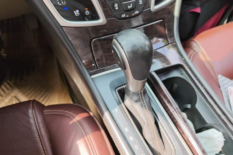 Used Buick LaCrosse 2013 2.4L SIDI Elite Comfort Version Gear Lever