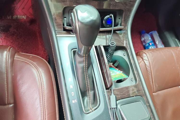 Used Buick LaCrosse 2013 2.0T SIDI Smart Luxury Flagship Edition Gear Lever