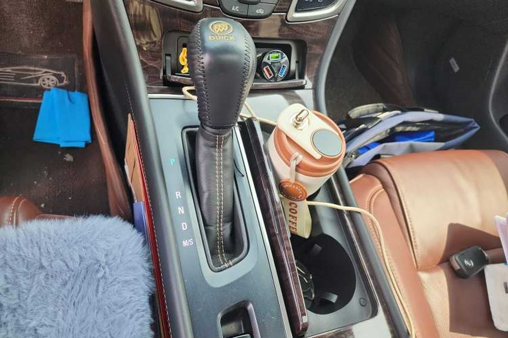 Used Buick LaCrosse 2013 2.4L SIDI Luxury Comfort Edition Gear Lever