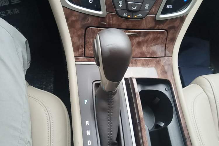 Used Buick LaCrosse 2013 2.4L SIDI Leading Comfort Version Gear Lever