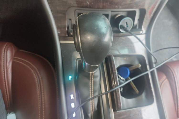 Used Buick LaCrosse 2013 2.0T SIDI Smart Luxury Flagship Edition Gear Lever