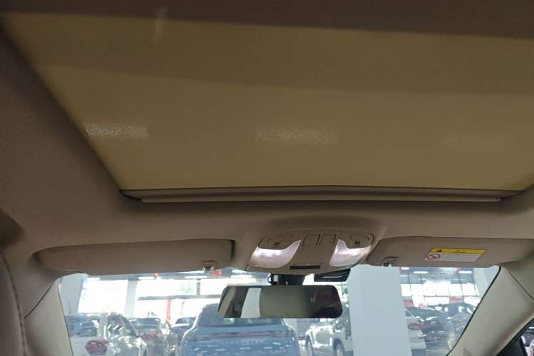 Used Buick LaCrosse 2013 2.4L SIDI Leading Comfort Version Headliner