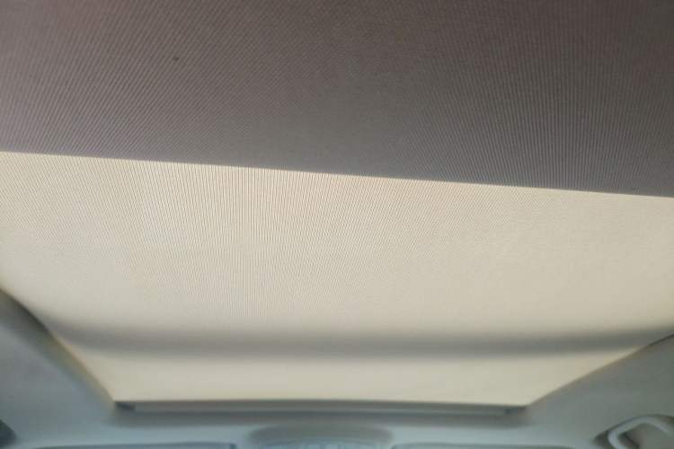 Used Buick LaCrosse 2013 2.4L SIDI Leading Comfort Version Headliner