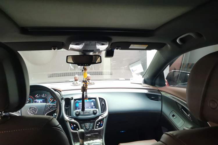 Used Buick LaCrosse 2013 2.4L SIDI Elite Comfort Version Headliner