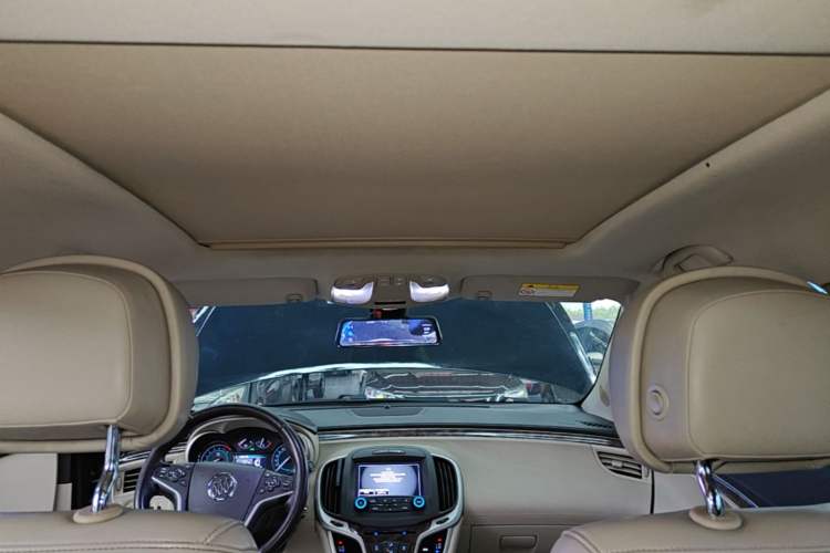 Used Buick LaCrosse 2013 2.4L SIDI Leading Comfort Version Headliner